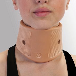 Collier cervical Nelson 102 Neza MEDIC disponible en tailles 1 2 3 4